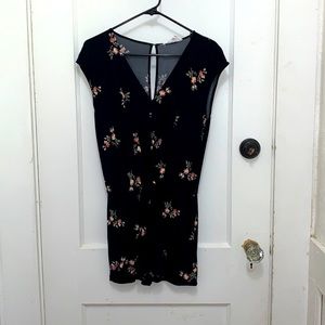 Floral BCBGeneration romper with pockets